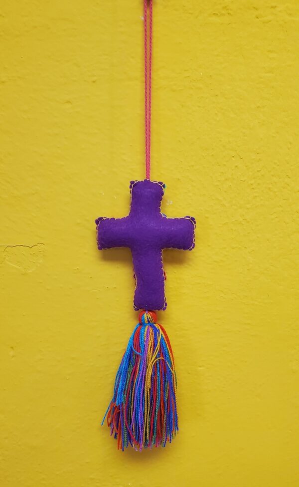 Hanging cross, hand embroidered - Image 2