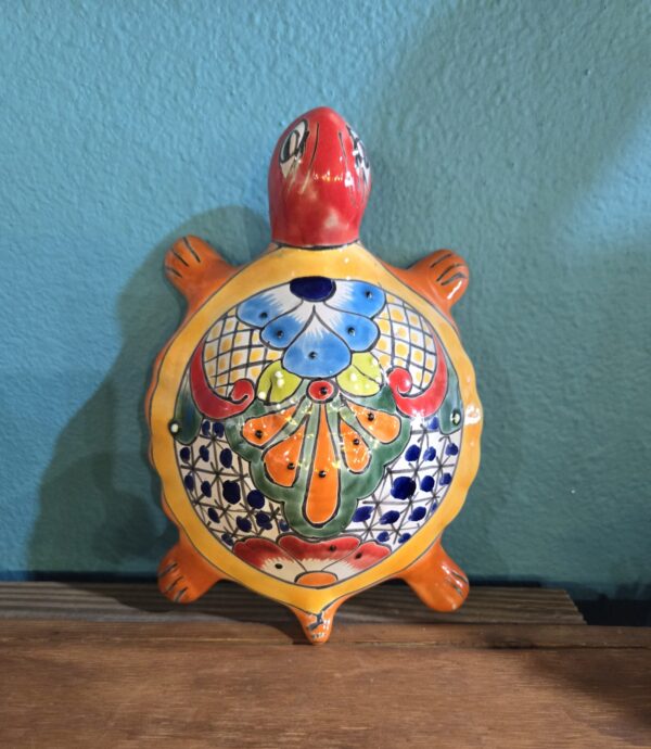 Turtle figurine, talavera - Image 4