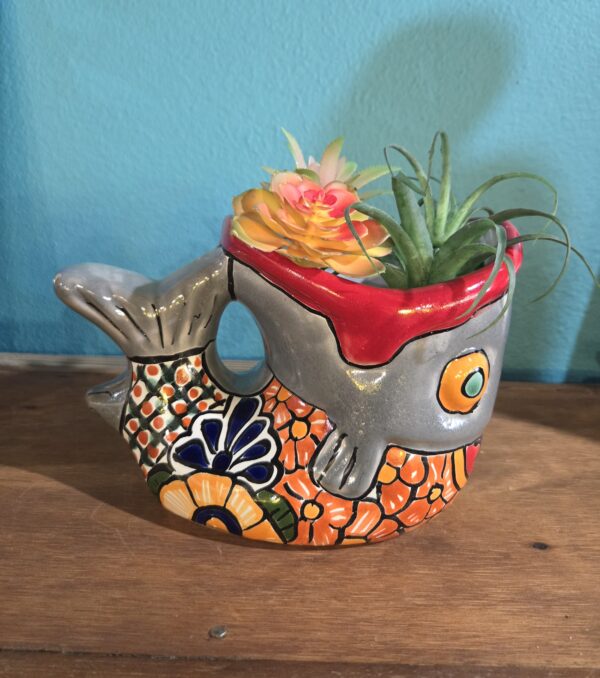 Fish planter, talavera - Image 3