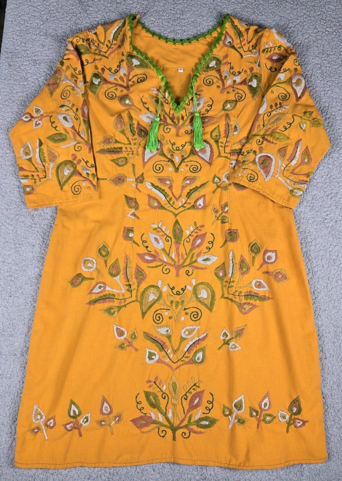 Mexican Handmade Traditional Floral Dress. Artesanal Size 8 Medium (32)