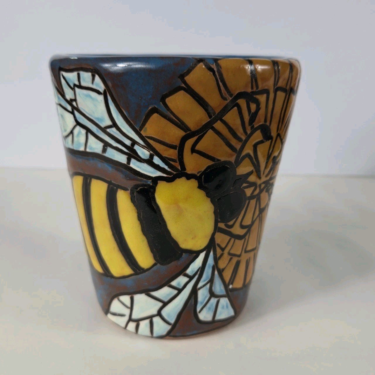 Ceramic Clay Hand Painted Pot Reliefe Bee And Flower Painting Mexican Art