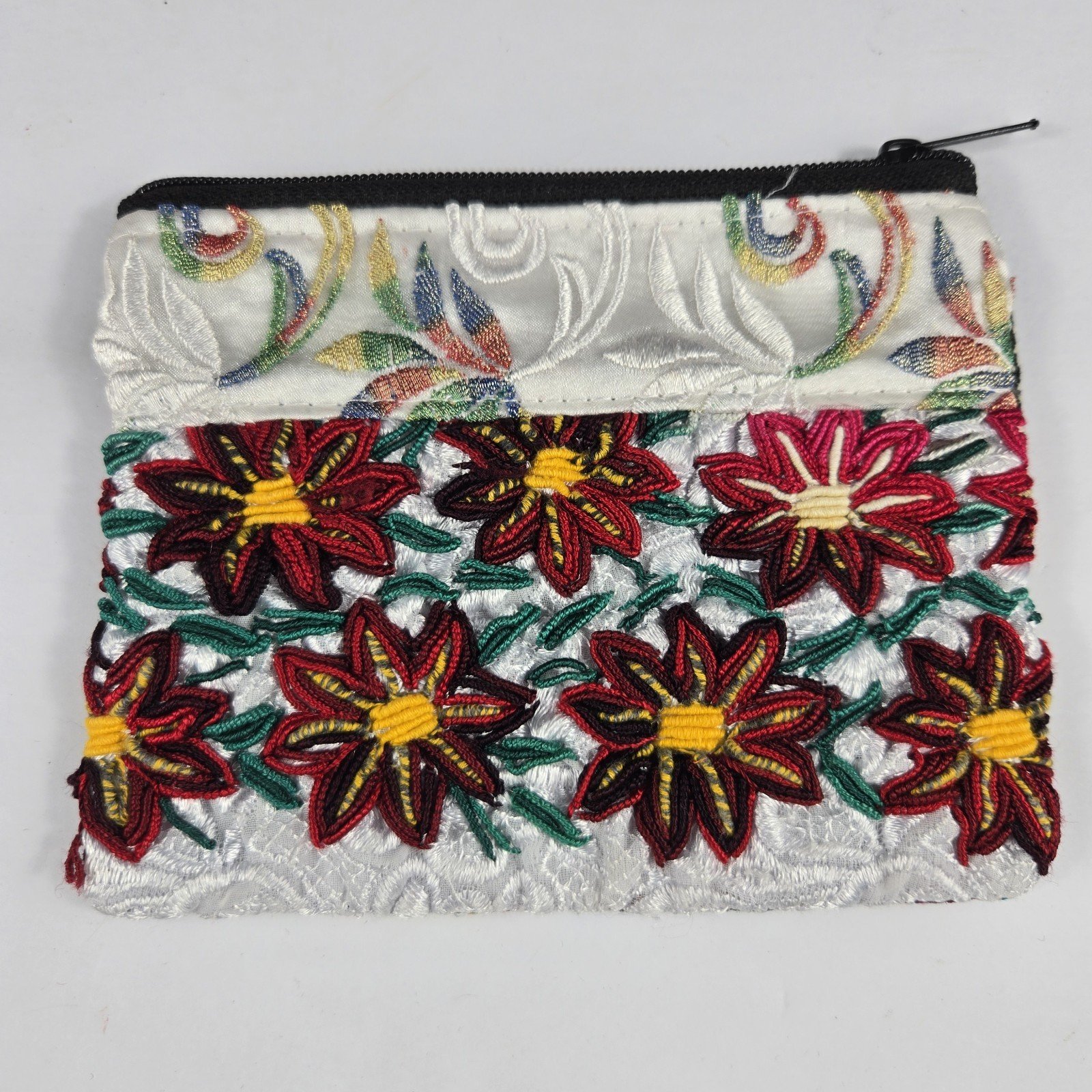 Hand Embroidered 6 X 5 Inches Coin Purse Mexican Art
