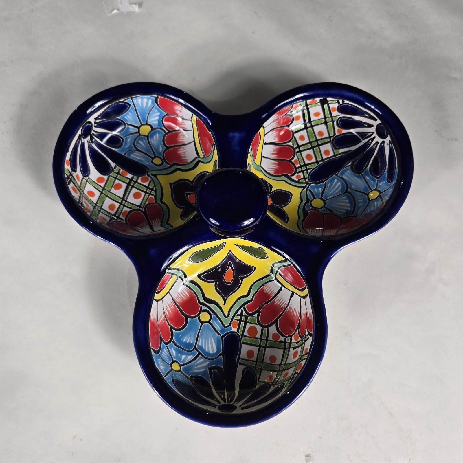 Mexican Talavera Salsera Dip/Chip Bowl Lead Free 1.5x9.5x9.5 Inches Colorful Art